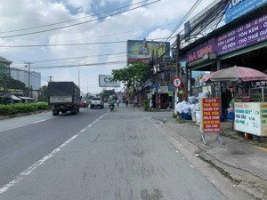 61m2 (4,5x13,5) đất mặt tiền sát quốc lộ 13 cách chỉ 100m đường thông bờ bao sông sài gòn-sổ riêng