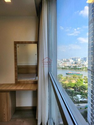 cho thuê căn hộ 2pn 80m2 park 4, view sông mát, lầu trung, dọn vào liền, tin thật không ảo