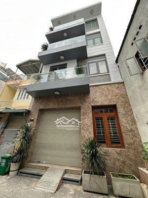 bán nhà hxh 6m đường số 5, dt 6mx14m, vuông: trệt 3 lầu, gồm 6pn, cách aeon mall khoảng 1.5km