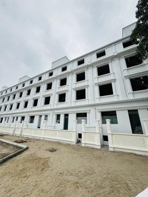 lk shophouse 6 tầng - vip nhất kđt tp giao lưu- giá đầu tư- đường 6 làn ô tô - kd ngày đêm - 49,5tỷ