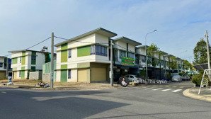 duy nhất 1 căn shophouse oasis city giá chỉ 1,8 tỷ - 80m2 đất