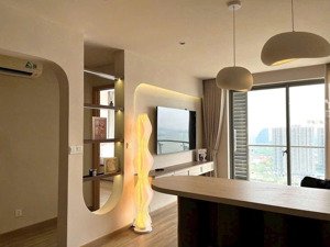 cho thuê căn hộ cao cấp view trọn landmark 81 - nội thất designer sang trọng