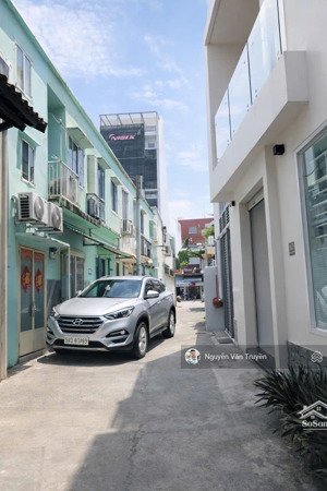 (căn hộ dịch vụ) - nguyễn văn đậu - 35 triệu/tháng - giáp phú nhuận - phường 5 - hơn 9 tỷ.