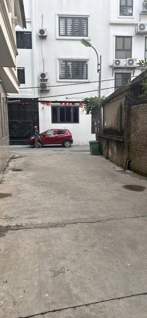 chính chủ nhờ bán mảnh đất tại ngõ 197 phúc lợi long biên hà nội đường oto vào nhà ngõ nông rộng