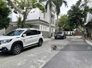 siêu phẩm mặt tiền hoa lan p2 phú nhuận dt 4x16 hầm 4 tầng giá giảm sâu từ 29 tỷ về 25 tỷ