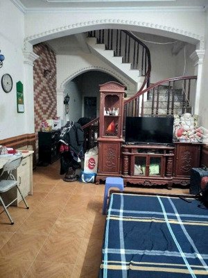 dân xây dt 60m2, mt 4,1m, 11ty5