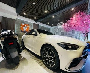 khu vip, nhà 4 tầng, 3 pn master, nội thất xa hoa, xe hơi ngủ trong nhà