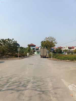 gia đình cần bán 80m2 , mt rộng 7m khu tái định cư phố keo, kim sơn, gần chợ keo, quốc lộ 17