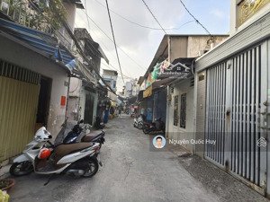 nhà đẹp hxh quận 8, 139m2 - sổ hồng riêng - 3 tầng chỉ 57tr/m2