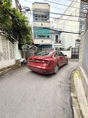 nhà trống - 9,5 tỷ - 59m2 - ngang 5m x dài 12m - lê quang định - hẻm xe hơi tránh