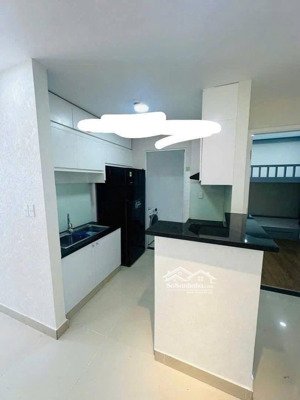 c/ c carillon 5, 11tr5/th. 74m2, nội thất, lũy bán bích, tp, căn góc.