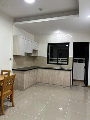 bán 90m2 2pn 2wc gần full nt 3,150 tỷ cực rẻ tại era town đức khải quận 7 liên hệ xem nhà pass sẵn