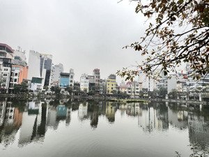 nhà ngõ rộng đang kinh doanh tốt- gần hồ điều hoà. dt 98m2 - 4 tầng/70m - 25 tỷ