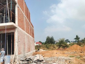 bán đất thủ dầu một 120m² sổ sẵn, đường xe hơi, xây dựng tự do giá 1,86 tỷ