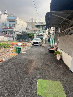 gấp quá bán lổ nhiều, diện tích: 65m2 phước long b 4 tỷ x - ngay đỗ xuân hợp xây dựng tự do