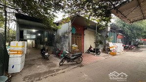 chính chủ cần bán gấp nhà tôn, ngõ oto đỗ cửa, dt 75m2 giá 2 tỷ 4