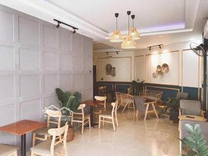 căn góc kinh doanh 3 mặt tiền trục hoàng diệu 2 -linh trung - 107m2 - cho thuê tầng trệt 25triệu