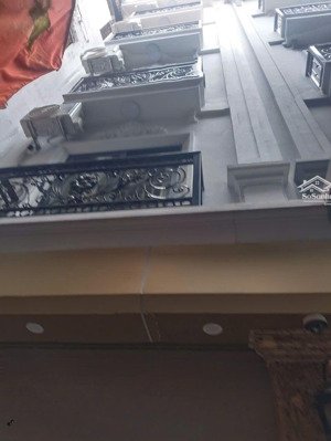 nhà phố trần khát chân, 5 tầng, 6 phòng, thang máy, 2 mặt ngõ thông, cách ô tô 10m