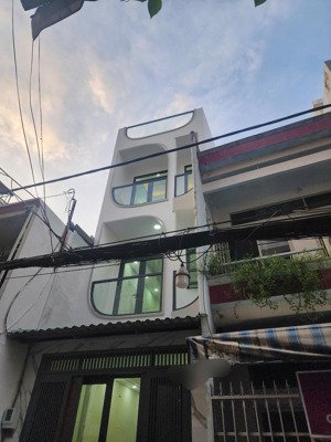 bán nhà đẹp mới hẻm xe hơi đường âu dương lân p3 q8