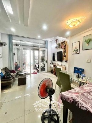 bán nhà 5 tầng đường xe tải bờ bao tân thắng - ngay aoen tân phú ~40m2 chỉ nhỉnh 5 tỷ