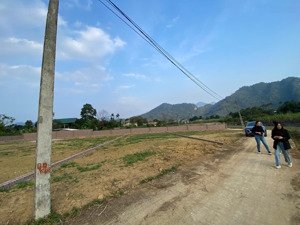 bán 283m toàn bộ đất ở tại kim bôi, hoà bình