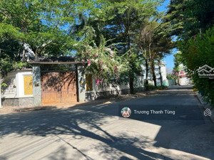 bán đất biệt thự hamt đường đỗ xuân hợp gần global city. giá 105tr/m2