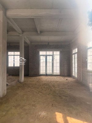 biệt thự liền kề erowindow twin park, trâu quỳ, view vườn hoa, mặt tiền bề thế, sổ đỏ sẵn sang tên