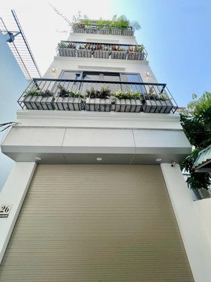 ngọc thuỵ 51m2-hơn 12 tỷ-ô tô-dân xây-full nội thất-5 tầng-4 ngủ-sổ vuông-giá đầu tư