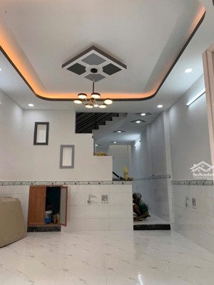 bán nhà kênh tân hóa tân phú kênh tân hóa, tân phú diện tích: 4,2m x 14m nở hậu 5,1m