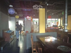 nguyễn trãi quận 1 nguyên căn 6x15m 2pn, giá tốt 19tr/th