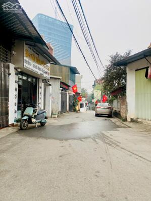 Bán đất tặng nhà cấp 4 ngõ 2 đường Điển Triệt, Vinh Thịnh, Khai Quang.