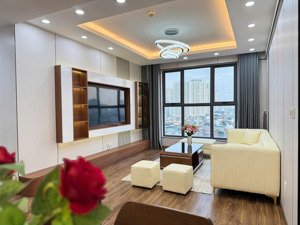 chính chủ bán ch the golden palm lê văn lương dt 125m2 3pn full nt sđcc giá 12,5 tỷ: 