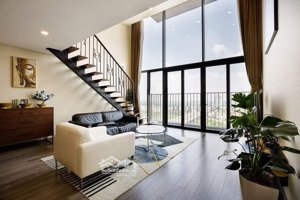 bán gấp căn duplex pentstudio tây hồ 76m2 tầng cao view hồ giá nhỉnh 8 tỷ full đồ, sổ đỏ bàn giao