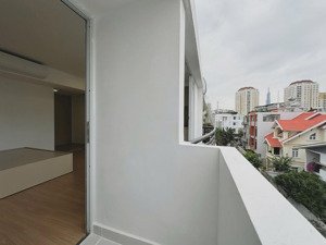 cho thuê studio vũ tông phan an phú - có máy giặt sấy - ban công thoáng - dọn 2 lần/tuần