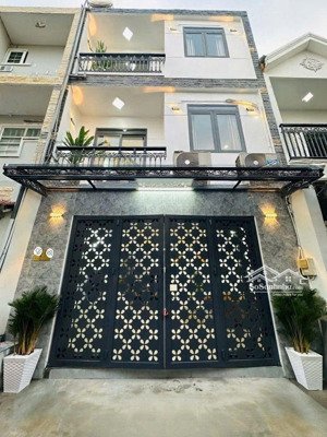 nhà 3 tầng huỳnh tấn phát, 4pn sổ hoàn công đủ-dt 5.5x11m-chỉ 5.2 tỷ-tặng nội thất -chủ thiện chí