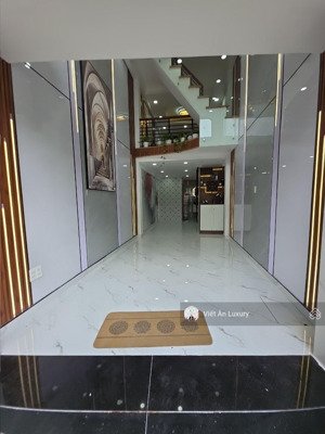 mặt tiền hoàng sa - vỉa hè 4m - oto ngủ nhà - 4pn. kinh doanh hay ở đều vip. full nội thất. giá tốt