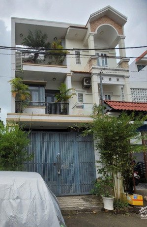 nhà phố gò dưa sát chợ tam bình 80m | 3 tầng | 3pn 4wc | sân thượng kdc lan phương