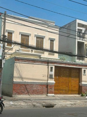 bán nhà siêu hiếm - mt âu cơ, quận tân bình, dt 8.5x25m, 2 lầu, hđt 80tr/tháng, giá 27,5 tỷ