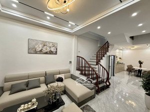 hoa hậu phố vũ tông phan thanh xuân nhà đẹp như trong tranh nội thất năm sao xịn sò