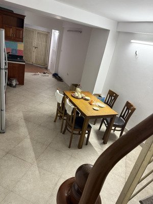 cho thuê nhà riêng tại phố nguyễn thái học, diện tích 42 m2, 5 tầng