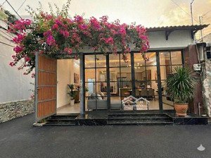 đất 7m x 14m có nhà c4, góc 2 mặt tiền hẻm nhựa 7m thông đường nguyễn thị búp ngay kdc hiệp thành