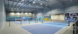 sang nhượng sân pickcleball đường nguyễn cảnh dị, dt 540m, mt 18m, tôn lạnh, full đồ, ô tô đỗ cửa