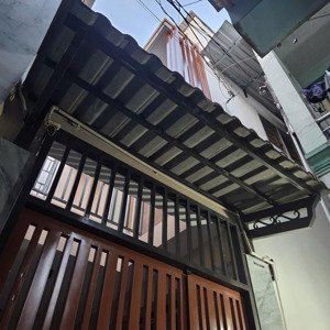 nhà hẻm 260 lưu hữu phước p15 q8 ngang 3,5m nở hậu 3,95m dài 12 luôn sân,dt đất 44,5m. giá 4yy480