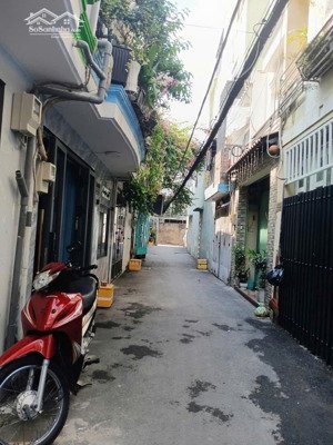 bán nhà riêng.pham văn chiêu phường 14 gò vấp: dtsd : 40m2