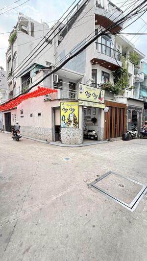 Bán nhà CHDV khu Bàu Cát Tân Bình, 128m2, Hẻm ô tô thông – Tiềm năng 2 mặt tiền, 10.8 Tỷ