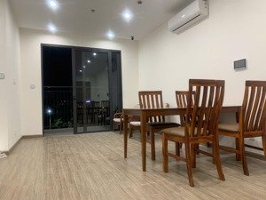 cho thuê căn góc 2 ngủ, 2wc- 63m2- vinhomes smart city tây mỗ, sẵn nội thất, giá thuê 10tr/tháng