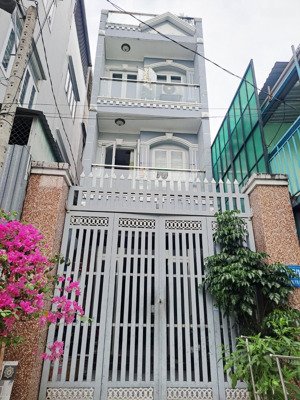 bán nhà an dương vương quận 8 , hxh , 3 lầu, 80m2 chỉ 7,5 tỷ