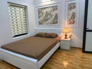 bán chtt đại học luật tại phan văn trường dịch vọng hà nội, 38/70m2, nhà vuông vắn, thoáng