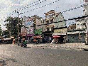 nhà đẹp hxh -bình trưng đông (quận 2 cũ) - ô tô ngủ trong nhà - hoàn công đủ