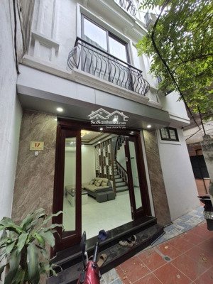 phố bạch mai gần phố huế hai bà trưng nhà 5 tầng lô góc sáng thoáng ngõ thẳng tắp